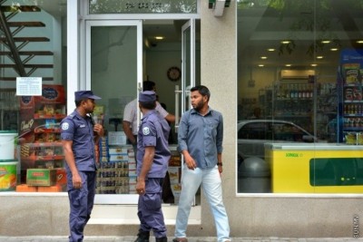 ނާއިބު ރައީސް ދިރިއުޅުއްވާ ގޭގެ ތިރީގައި ހުރި ފިހާރައިގެ ސީސީޓީވީގެ ހާޑު ފުލުހުން ގެންގޮސްފި