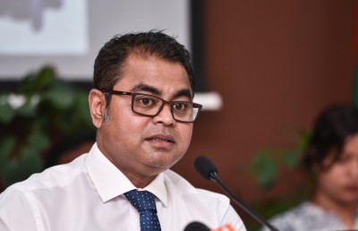 ރައީސް ޔާމީން ގާނޫނާ ޚިލާފު ކަމެއް ނުކުރައްވާ: ތޯރިގް