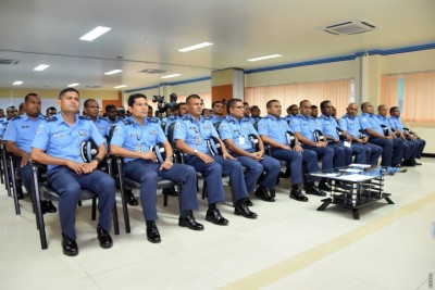 ފުލުހުންގެ ތެރޭގައި ހުރި މައްސަލަތަކަށް ރައީސް ގެންދެވީ ފިޔަވަޅުއަޅުއްވަމުން: އުމަރު