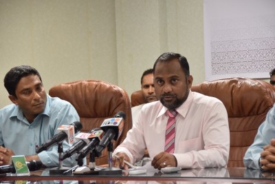 ސަޢުދީ ރަސްގެފާނު އަޅުއްވައިދެއްވާ ތިން މިސްކިތެއްގެ މަސައްކަތް ބަޔަކާ ހަވާލުކޮށްފި