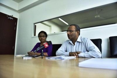 ދެ ނާޒިމަށް ސިއްހީ ފަރުވާ ދިނުމުގައި ކަރެކްޝަނުން ވަނީ އިހުމާލުވެފައި: ވަކީލުން