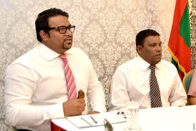 ޕީޕީއެމްގެ ވައިބާ ގްރޫޕުން މުސްތަފާ ވަކިކޮށްފި