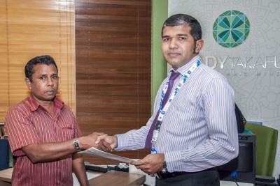 ހައްޖުގެ ދަތުރުގައި ފައިސާއާއި ތަކެތި ގެއްލުނު ފަރާތްތަކަށް އެލައިޑުން މާލީއެހީ ދީފި