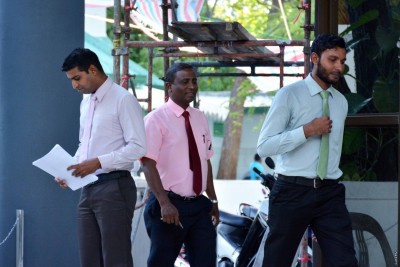 ކްރިމިނަލް ކޯޓާ ބެހޭ ގޮތުން މީޑިއާތަކަށް ދޮގު މައުލޫމާތު ދިންކަމަށް ބުނެ ފުލުހުން ކޯޓަށް ހާޒިރުކޮށްފި