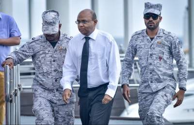 އުއްތަމަ ފަނޑިޔާރާއި ފަނޑިޔާރު އަލީ ހަމީދުގެ ޝަރީއަތެއް މާދަމާ