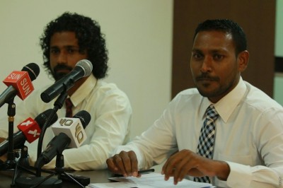 އަދީބު ހުންނެވީ މަޖިލީހުގައި ޖަވާބުދާރީވާން ތައްޔާރަށް: ޝަމީމް