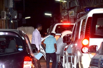 އެޗްޑީސީގެ ޗެއާމަންގެ ގެ ބަލައިފާސްކޮށް ދެ މީހަކު ހައްޔަރުކޮށްފި