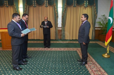 ޝަރީފަށް ޑިފެންސް މިނިސްޓަރުކަން، ޒަމީރަށް ޓޫރިޒަމް މިނިސްޓަރުކަން ދެއްވައިފި