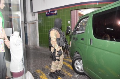 ފިސްތޯލައަަކާ އެކު ރޭ ހައްޔަރު ކުރި ދެ މީހުންގެ ބަަންދަށް 15 ދުވަސް ޖަހައިފި