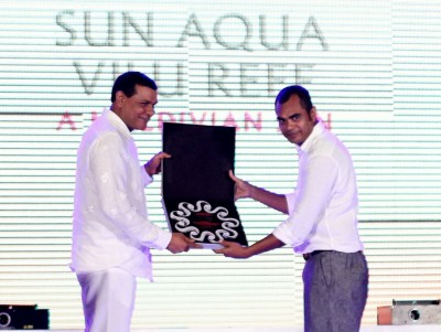ވިލުރީފު ރިސޯޓް ފަސްތަރިއަށް ބަދަލުކޮށް "ސަން އަކުއާ ވިލުރީފް" އަށް ރީބްރޭންޑް ކޮށްފި