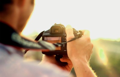 ކޮންމެ ދުވަހަކު ފޮޓޯ ނެގުމަކީ އެކަނިވެރިކަން ފިލުވައިދޭ ކަމެއް