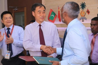 ބުރިޖު އެޅުމަށް ހޮނިހިރު ދުވަހު ބަޔަކާ ހަވާލުކުރަނީ