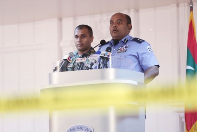 ހަތިޔާރު ހޯދި ރަށުގެ އިސް ހިއްސާދާރާއި ނައިބުރައީސް އަދީބާ ގުޅުން އޮވޭ: ޕޮލިސް