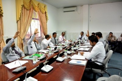 މަޖިލީހުގައި ޖަވާބު ދާރީވުމަށް ނާއިބު ރައީސް އަދީބަށް 30 މިނިޓް ދޭން ފާސްކޮށްފި