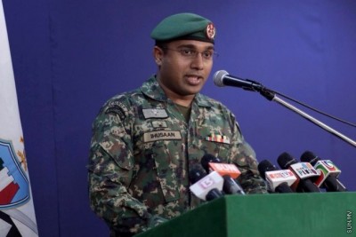 Muleeaage kairin fenunee stick dynamite eh: MNDF