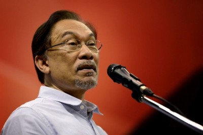 މެލޭޝިއާގެ އިދިކޮޅު ލީޑަރު ޖަލަށްލީ ސިޔާސީ ސަބަބުތަކާ ހެދި ކަމަށް އދ. އިން ބުނެފި