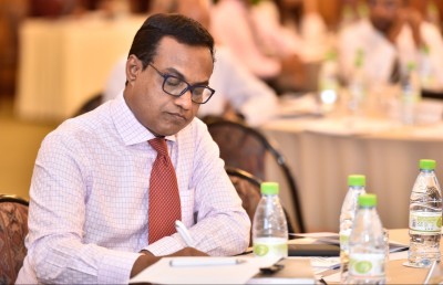 އުއްތަމަ ފަނޑިޔާރާއި އަލީ ހަމީދު މެލޭޝިއާ އިން އެޕާޓްމަންޓު ގަންނަން އުޅުނު: ލުތުފީ