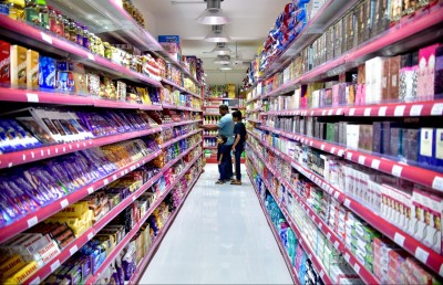 ރޯދަމަހުގެ ރޭގަނޑު 11 ޖަހަންދެން ފިހާރަަތައް ހުޅުވާފައި ބެހެއްޓޭނެ