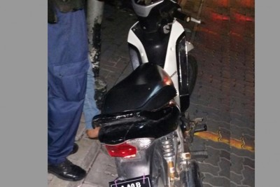 ވަގަށް ނަގާފައިވާ ސައިކަލަކާއެކު މީހަކު ހައްޔަރުކޮށްފި