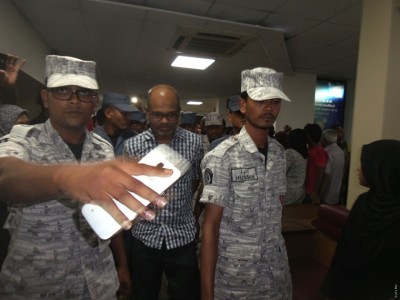 ކުރީގެ މެމްބަރު ނާޒިމް ޑޮކްޓަރަށް ދެއްކުމަށް އޭޑީކޭއަށް ގެންގޮސްފި
