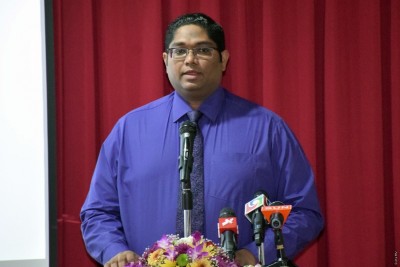 ދަރިން ތަރުބިއްޔަތު ކުރުމުގައި ބައްޕައިންގެ ދައުރު އިތުރުކުރުމަށް ބަންޑާރަ ނައިބު އިލްތިމާސް ކުރައްވައިފި