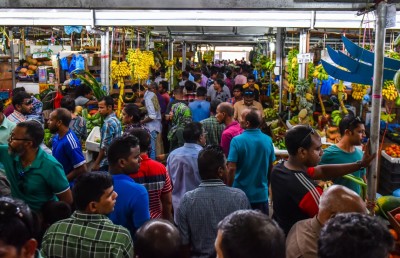 ބާރު ބޮޑު، އަގު ބޮޑު، ބާޒާރެއް!