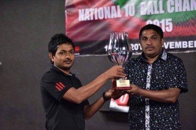 ދުންޔާޒު ބަލިކޮށް ގައުމީ ޓެން ބޯލް ޗެމްޕިއަންކަން ޝަރީފް ހޯދައިފި