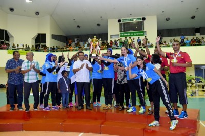 ޕޯލްސްޓާ ބަލިކޮށް ޕޮލިސް ކުލަބް ގައުމީ އަންހެން ވޮލީބޯޅަ މުބާރާތުގެ ޗެމްޕިއަންކަން ހޯދައިފި