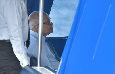 މައުމޫން ޖަލުގައި ބަހައްޓަނީ ޒާތީ ހަސަދައެއްގައި: އިދިކޮޅު ފަރާތްތައް