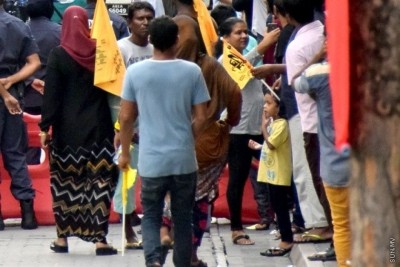 ސިޔާސީ ހަރަކާތްތަކުގައި ކުޑަކުދިން ބައިވެރި ނުކުރުމަށް އެޗްއާރުސީއެމްއިން ގޮވާލައިފި
