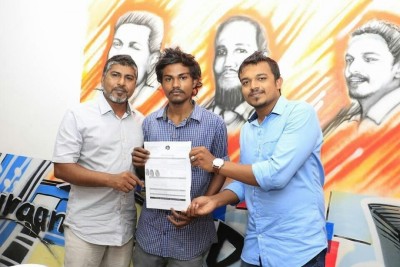 ޒުވާނުންތަކެއް އެމްޑީއޭ އަށް ސޮއިކޮށްފި