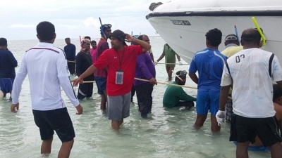 ކެޕޭސިޓީއަށްވުރެ އިތުރަށް މީހުން އަރުވައިގެންދިޔަ ލޯންޗު ފުންކޮށްފި