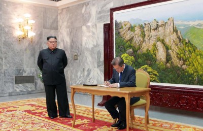 ސަމިޓަށް ތައްޔާރުވާން ވައިޓް ހައުސްގެ ޓީމެއް ސިންގަޕޫރަށް