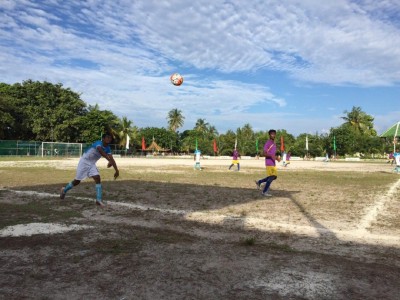 ހެނބަދޫ ބަލިކޮށް މަނަދޫ އިން އެއްވަނާގައި ހަމަޖެހިލައިފި