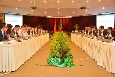 ޗައިނާއާ އެކު ފްރީޓްރޭޑް އެއްބަސްވުމެއް ގާއިމްކުރުމުގެ މަޝްވަރާތައް ފަށައިފި