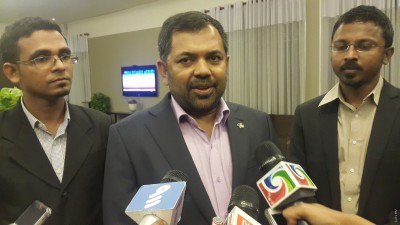 އެއާޕޯޓުގެ ތަރައްގީއަށް ނެގި ލޯނު ދައްކާނީ ދައުލަތުގެ ބަޖެޓަކުން ނޫން: ޒަމީރު