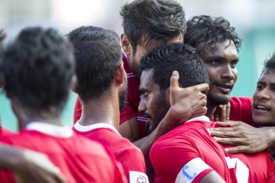 2015: ފުޓްބޯޅައަށް އުންމީދީ ބަދަލެއް، އެހެން ކުޅިވަރުތައް އުންމީދެއް ބޭނުންވެފައި!