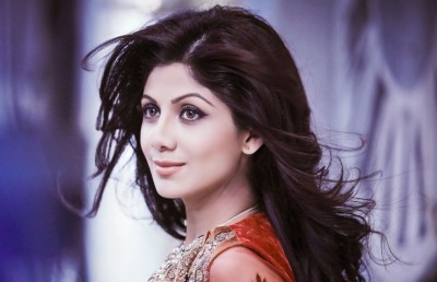 ޝިލްޕާ ޝެޓީ އަލުން ބޮޑު ސްކްރީނަށް އަންނަން ބޭނުން