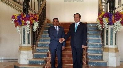 ރައީސް ޔާމީން ތައިލެންޑުގެ ބޮޑު ވަޒީރާ ބައްދަލުކުރައްވައިފި