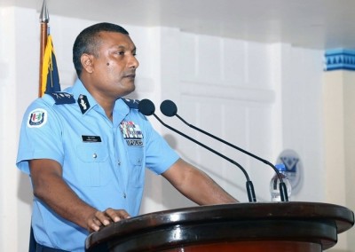 ފުލުހުން ސިޔާސީ ކަންކަމުގެ ތެރޭގައި ޖާމިނުވެ ސިޔާސީ ފަރާތްތަކާ ހާއްސަ ގުޅުން ބާއްވައިގެން ނުވާނެ: ސީޕީ