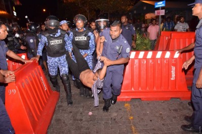 ފުލުހުންނަށް ދަތި ކުރުމުގެ ދައުވާ މެމްބަރު މަހުލޫފުގެ މައްޗަށް އުފުލައިފި