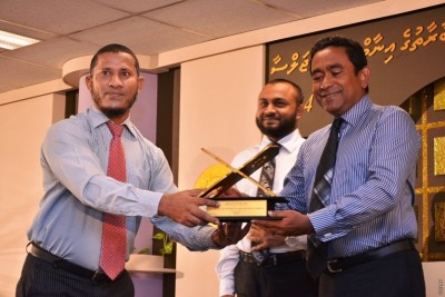 ގާރީންގެ ދަފްތަރެއް އެކުލަވައިލުމުގެ މަސައްކަތް ޤުރުއާނާ ބެހޭ މަރުކަޒުން ފަށައިފި