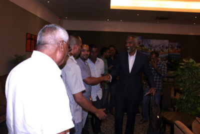 އޭއައިއައިބީ ބައްދަލުވުމަށް މިނިސްޓަރު މުއިއްޒު ޗައިނާއަށް ފުރާވަޑައިގެންފި