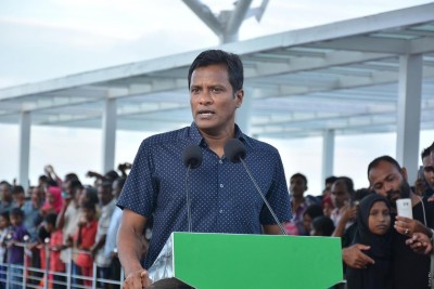 އަދީބާއެކު އެމްޑީޕީން ޑީލްތަކެއް ހަދާފައި އޮތަސް ސަރުކާރަށް ކުރެވޭނެ ކަމެއް ނެތް: އުމަރު