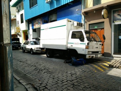 އުޅަނދުތައް މަރާމާތު ކުރުން މަގުމަތީގައި، ގަރާޖުތަކުގެ ބޭނުމެއް ނެތް!