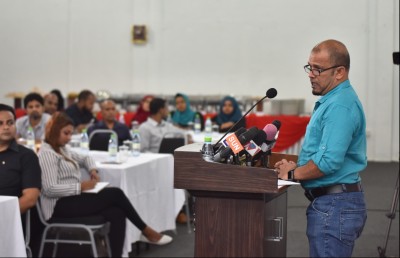 މީޑިއާތަކުގެ އޮބްޒާވަރުން މަދުކުރަން އީސީން ބޭނުންވޭ: އެމްޑީޕީ