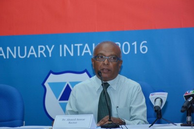 ވިލާ ކޮލެޖުން ކުރި ވައްކަމުގެ އަސަރު ދަރިވަރުންނަކަށް ނުކުރާނެ: ރެކްޓަރ