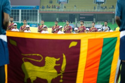 ފުލުގައި އޮތް ލަންކާ އަތުން ބަލިވެ ޗެމްޕިއަން މެލޭޝިއާ މުބާރާތުން ކަޓައިފި