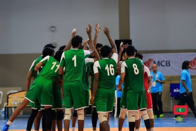ގޭމްސްގައި ވާދަކުރާ ވޮލީ ޓީމު ތަމްރީން ހެދުމަށް ތައިލެންޑަށް