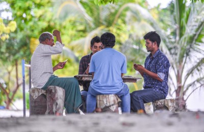 ފައިނުގައި އެއާޕޯޓު އަޅަން ގިނަ ބަޔަކު ނިހާޔަތަށް ބޭނުންވޭ: އާދަމް ޝަރީފް